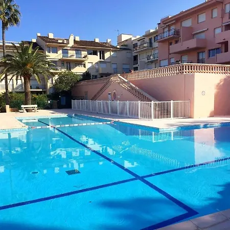 Sunset-apartment St-tropez-swimming Pool-parking Διαμέρισμα